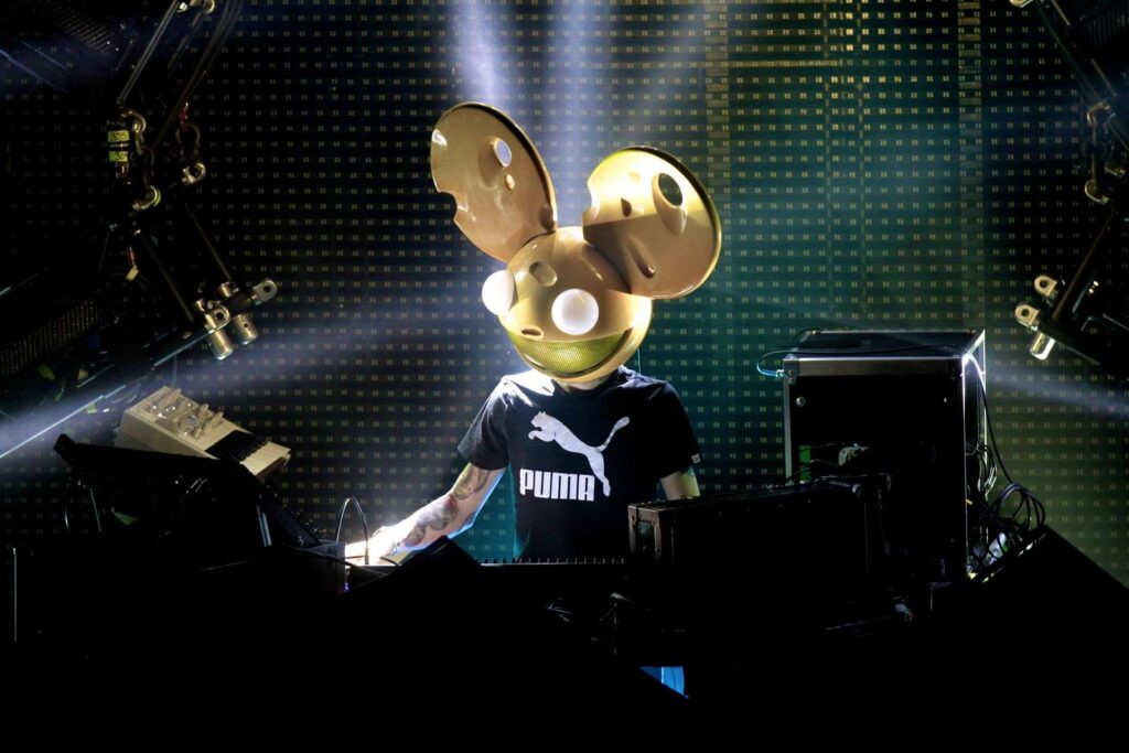 By Deadmau5 :D - Own work, CC BY-SA 3.0, https://commons.wikimedia.org/w/index.php?curid=32392534