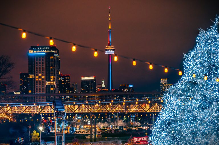 5 Must-Visit Places in Toronto to Experience the Magic of Christmas